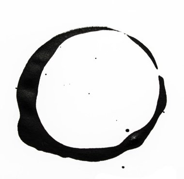 Beyaz arka planda kahve fincanı lekesi