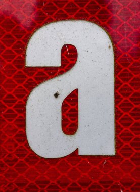 Sıkıntılı Durum Tipografisi ile Yazılan Sözcükler Bulundu Harf A