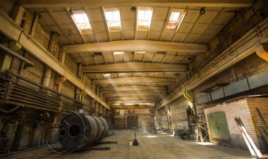 tavan içinde pencere eşiği ile Fabrika binaları