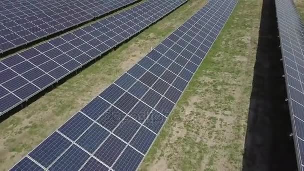 Paneles solares, paneles — Vídeo de stock