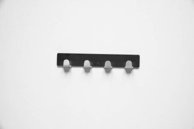 Havlu kancaları, elbise askılığı, beyaz arka planda.