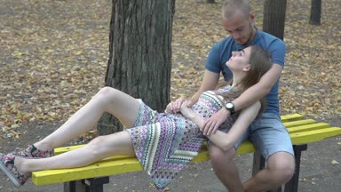 Ağır çekim romantik an