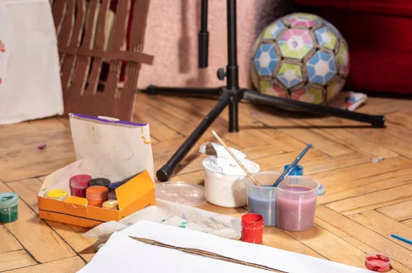 Set Fine Art Preparation Drawing Childrens Toys Paints Home Furnishings — Stock Photo, Image