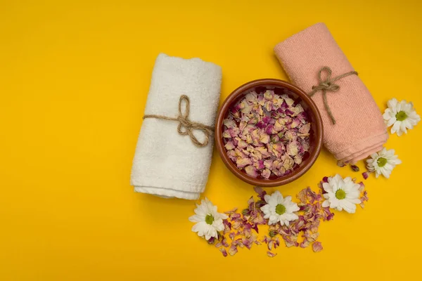 Conjunto para tratamentos de spa. conceito . — Fotografia de Stock