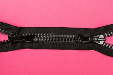 Fermuar ile iki tokalar