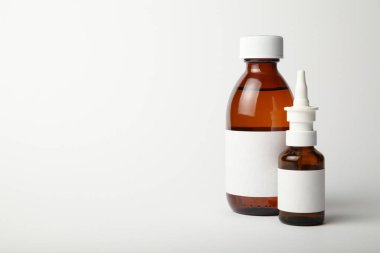 Soğuk algınlığı ve grip virüsü için ilaç. Antibiyotikler, D.