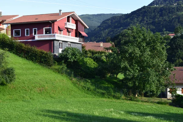 Bask Ülkesi Caserios.