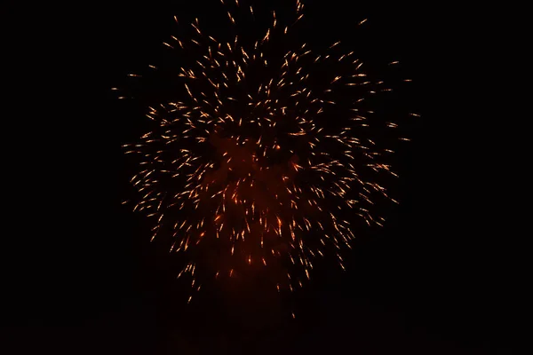 Fuegos artificiales en el verano . —  Fotos de Stock