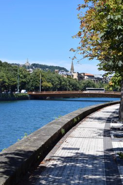 Kıyı şehirler Ras.