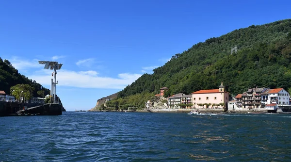 Denizden görülen şehirler.