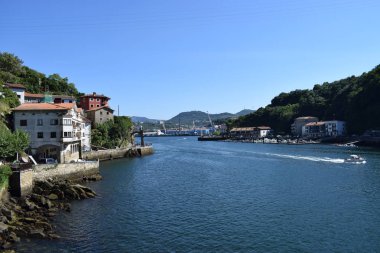 Halklar kıyıları.