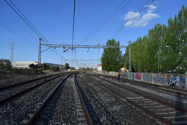 Övergivna järnvägsspåren. — Stockfoto