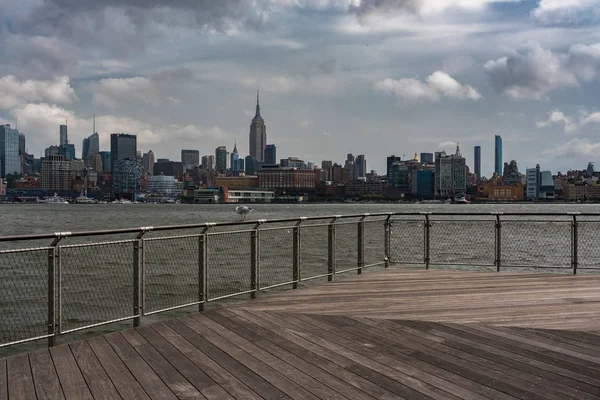 Weergave van Midtown Manhattan van Hoboken — Stockfoto