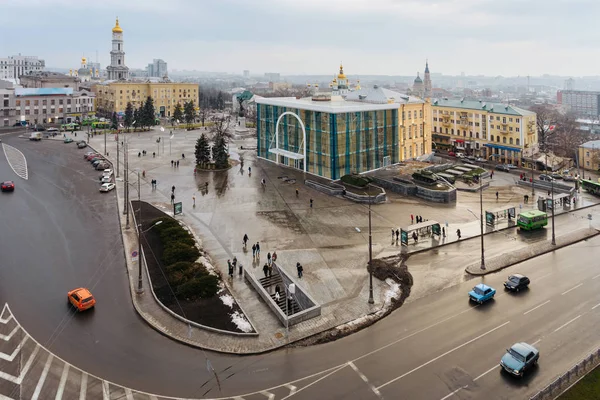 Kharkiv, Ukriana Anayasa meydanında Tarih Müzesi, bağımsızlık Anıtı, Dormition katedralde Üstten Görünüm