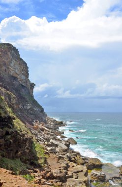 Engebeli kayalıklarla ve New South Wales Coast kayalık sahil