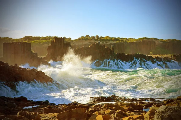 Rough seas at Bombo headland, NSW coast, Australia — Stock Photo, Image