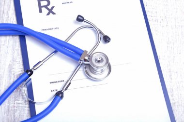 RX reçeteli steteskopun yakın çekimi