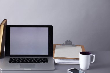 Bilgisayar ve Office belgeleri ile çalışma alanı