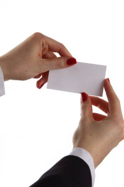 Ofiste iş kart veren kadın el