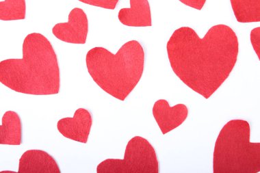 Sevgililer günü için tasarım için dekoratif kalp keçe