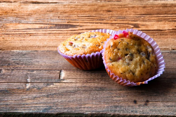 Lekkere zelfgemaakte muffins. Bovenaanzicht. Copyspace — Stockfoto