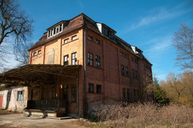 Eski eski bira fabrikası