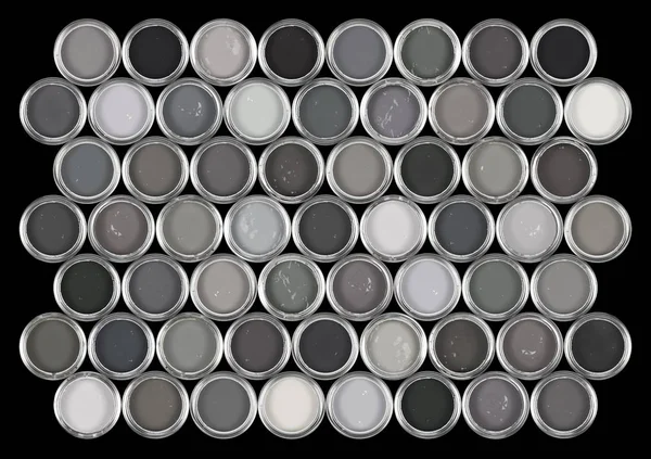 灰色の色合いでペンキの缶 ストック写真
