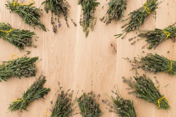 Set of herbs on a wooden background — Stock Photo, Image