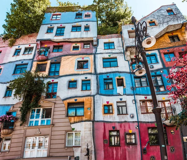 Hundertwasser House Vienna Austria (architettura moderna ) — Foto Stock