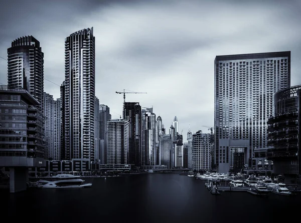 BAE (Emirlikleri Dubai Marina manzarası)