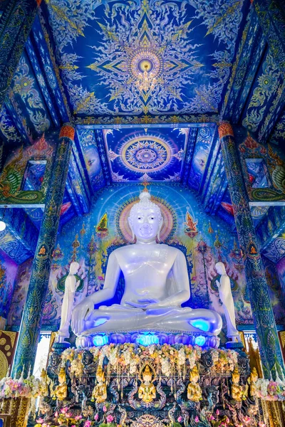 Буддистская Синяя Фея Wat Rong Suea Ten Чианге Таиланд — стоковое фото