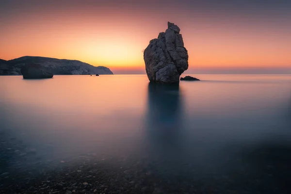 Sunrise Petra Tou Romiou Aphrodite Rock Famous Tourist Travel Destination — Stock Photo, Image