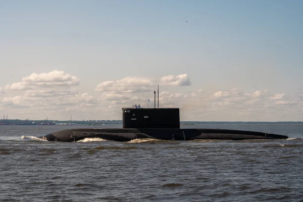 Rusia Kronshtadt Submarino Diesel 877 Vladikavkaz Pasa Cerca Kronstadt Durante — Foto de Stock