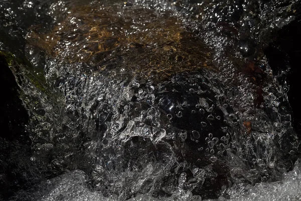 Abstraction Clear Mountain Running Water Note Shallow Depth Field — 스톡 사진