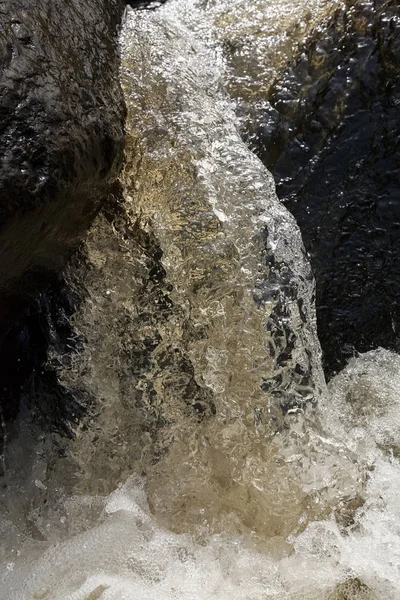 Абстрактный Водопад Горном Потоке Обратите Внимание Неглубокую Глубину Поля — стоковое фото