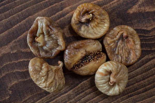 Dried Figs Wooden Table Note Shallow Depth Field — Stok fotoğraf