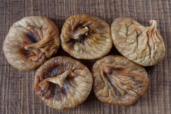 Dried Figs Wooden Table Note Shallow Depth Field — Stok fotoğraf