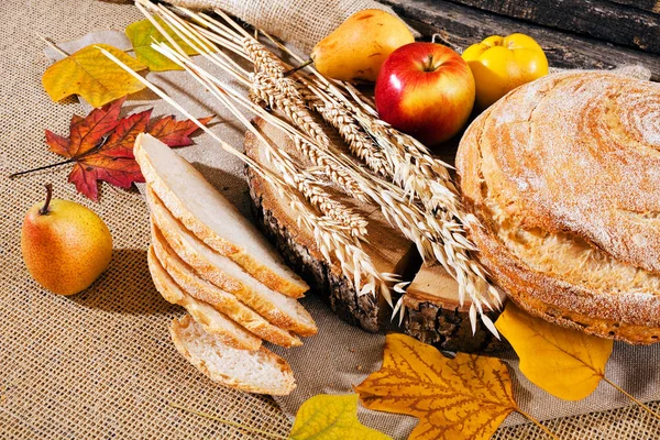 Decoration Bread Cereal Fruit Linen Background Royalty Free Stock Images