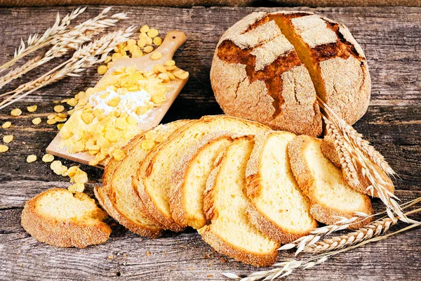 Decoration Corn Bread Cereals Wooden Board Note Shallow Depth Field — Stock Photo, Image