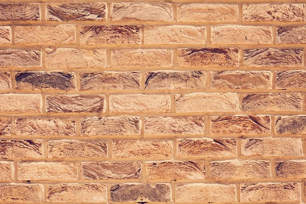 Parlak tuğla duvara odaklan