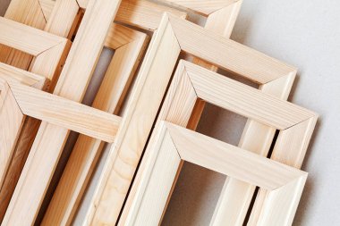 Tablolar için ahşap çerçeveler, yüzeysel alan derinliğine dikkat edin.