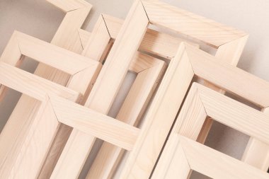 Tablolar için ahşap çerçeveler, yüzeysel alan derinliğine dikkat edin.