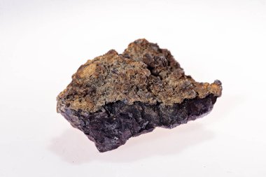 Doğadan bir mineral örneği.