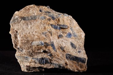 Doğadan bir mineral örneği.