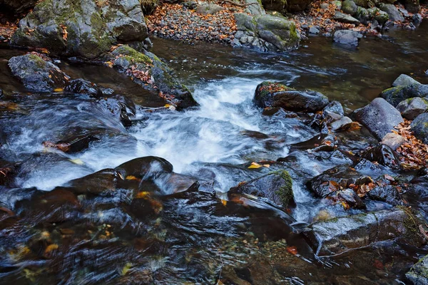 Stone Mountain Water Note Shallow Depth Field — Stock Photo, Image