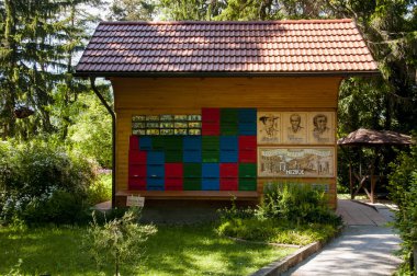 Mozirje, Slovenya - 5 Mayıs 2014: Geleneksel renkli ve resim
