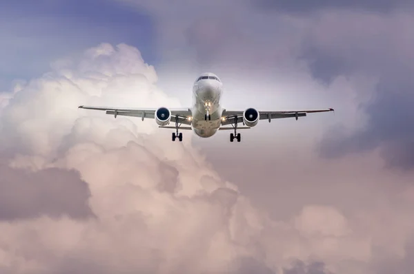 Maribor havaalanında LOWG İsviçre Airbus A-320