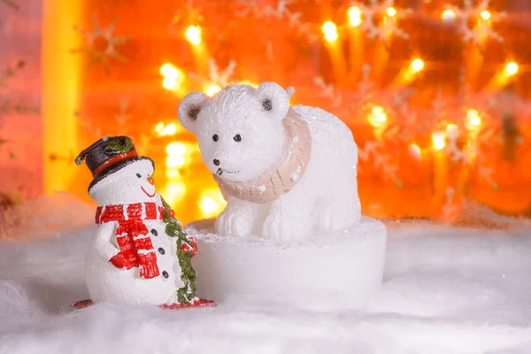 Снеговик с белым медведем, С Новым 2017 годом, Рождество — стоковое фото