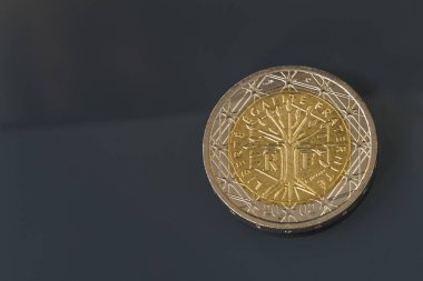 Fransa tarafından verilen 2 EUR sikke-özgürlük, eşitlik, kardeşlik