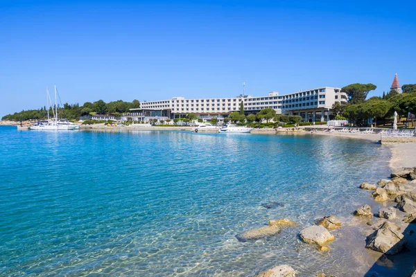 Sveti Andrija Adası, Rovinj, Hırvatistan da kırmızı ada